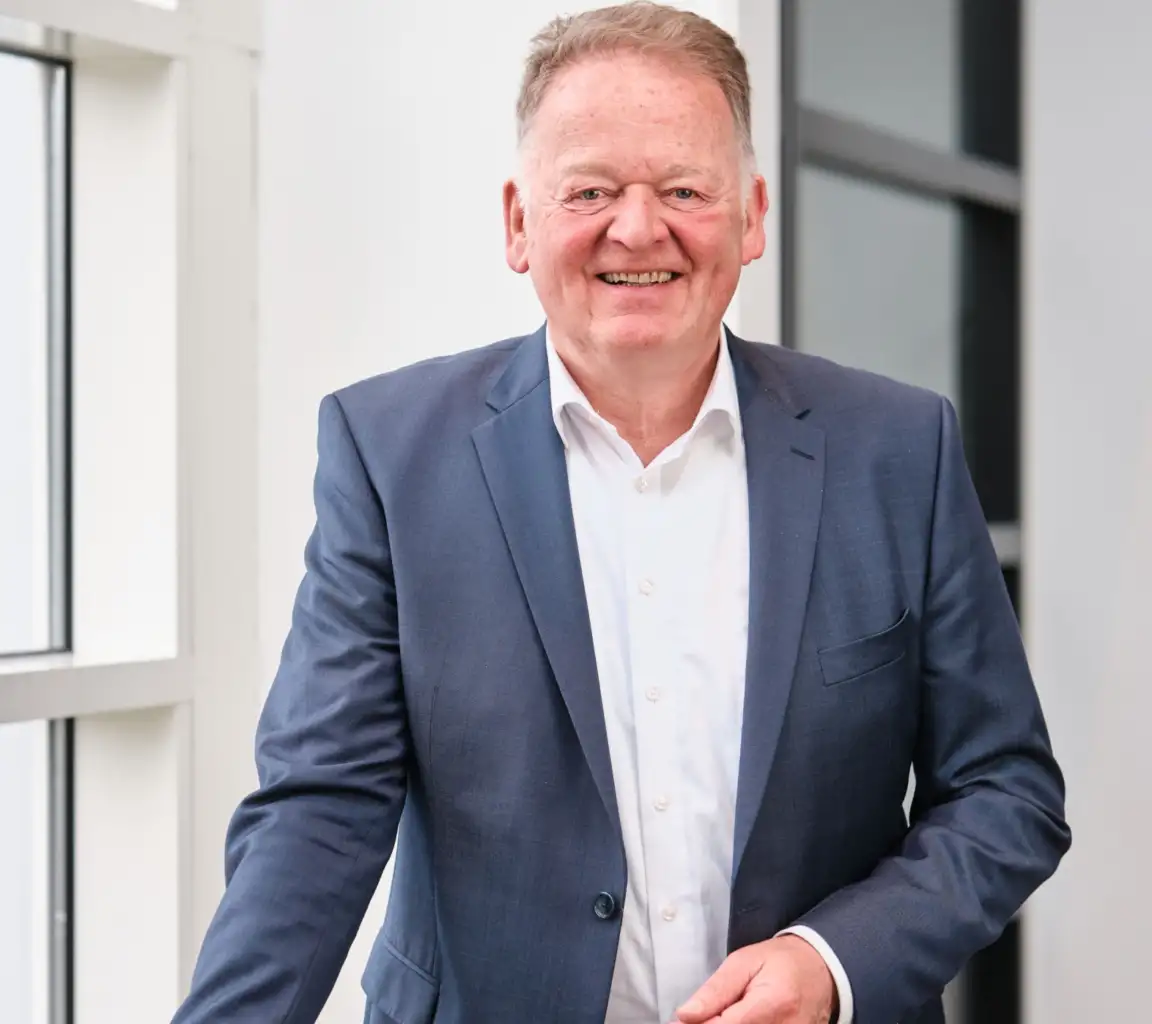 Portrait of Roel Cazemier voorzitter RVC - Cogas Groep